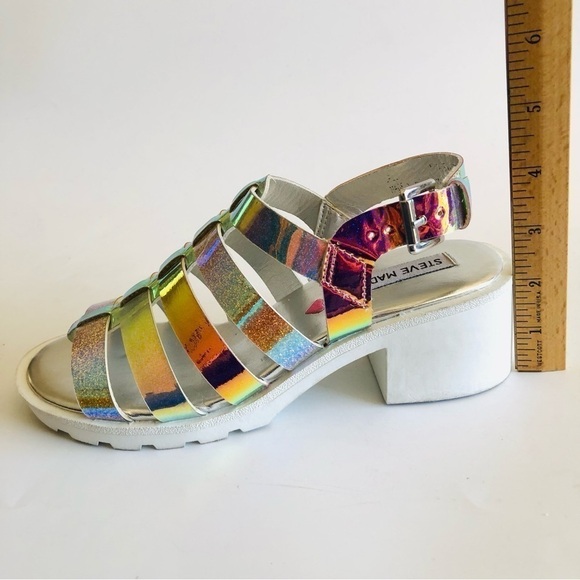 Steve Madden Girls J Puzzle Iridescent Caged Sandals - Picture 14 of 15
